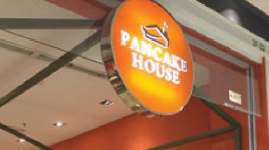 Pancake House opens its first overseas outlet in Malaysia.